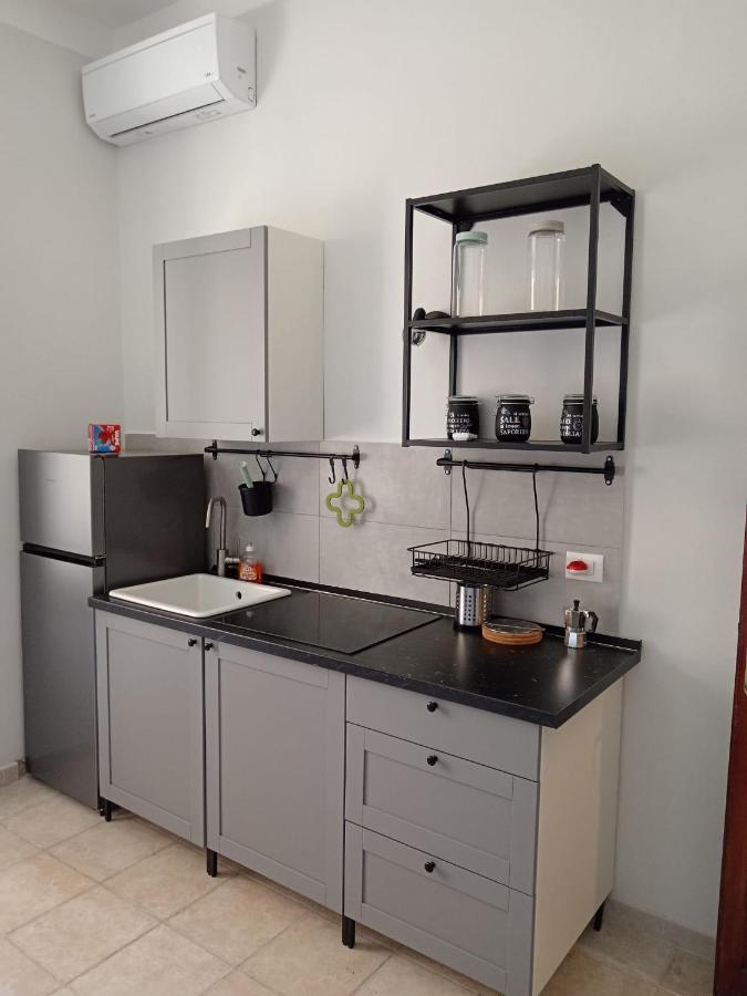 B&Big Apartment Piombino Buitenkant foto